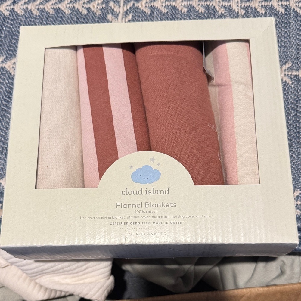 Cloud Island Pink and Cream Flannel Blanket Set
